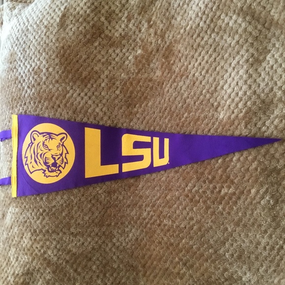 LSU TIGERS Pennant - Picture 1 of 7